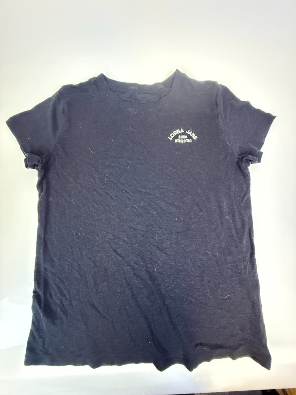 Lorna Jane Luxe Athletic Black Lotus T-Shirt J1-19